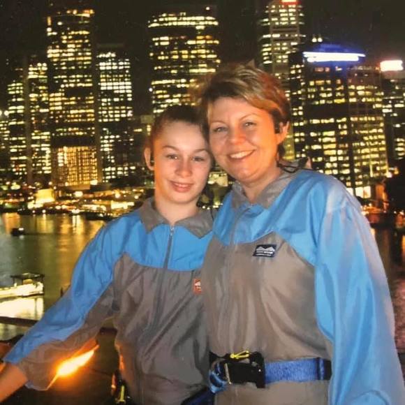 Meet your Posher, Allison - Picture 1 of 1